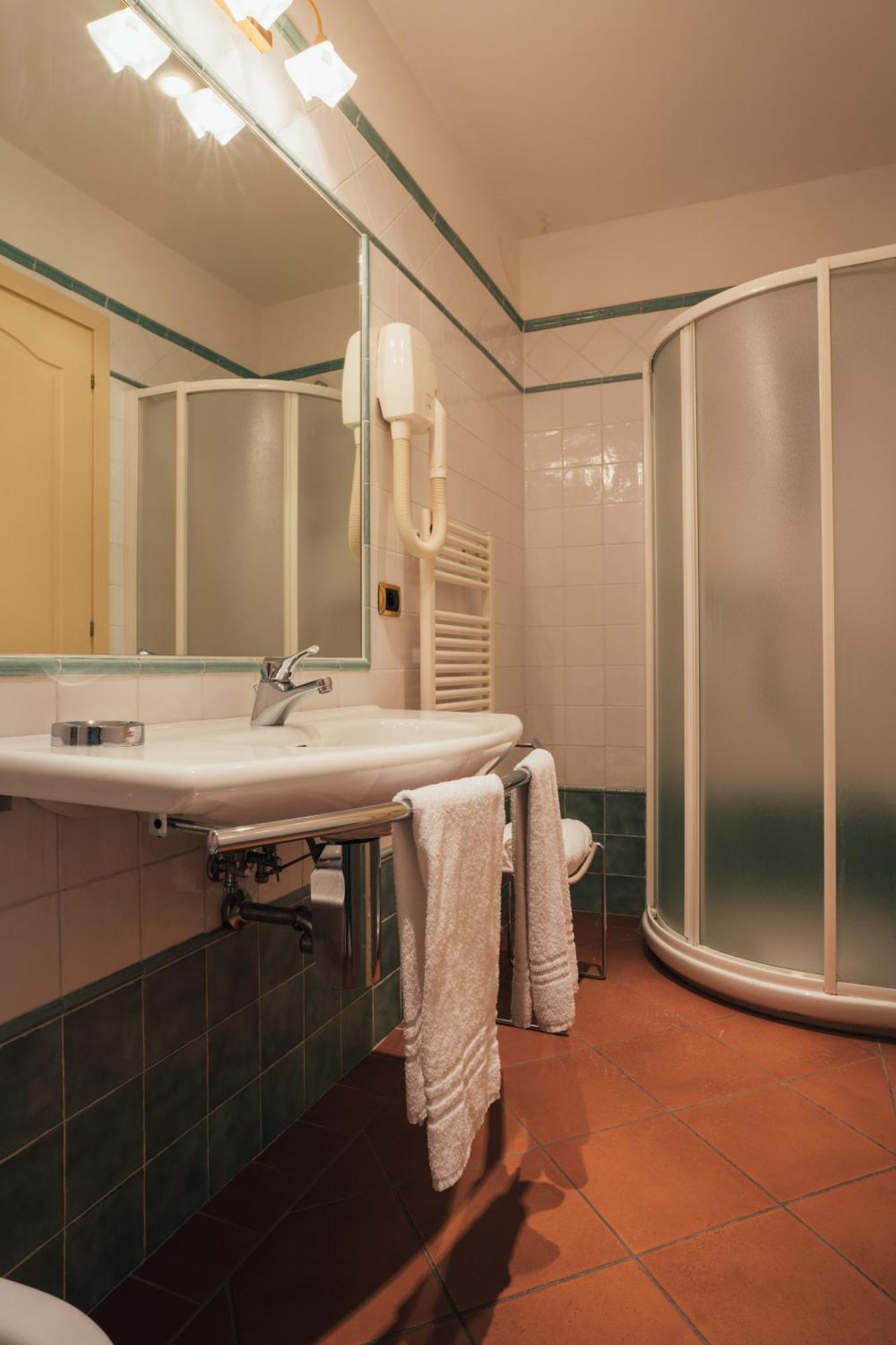 Albergo Cane Dozza Exteriör bild