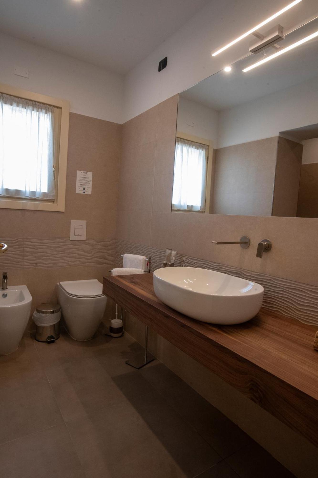 Albergo Cane Dozza Exteriör bild