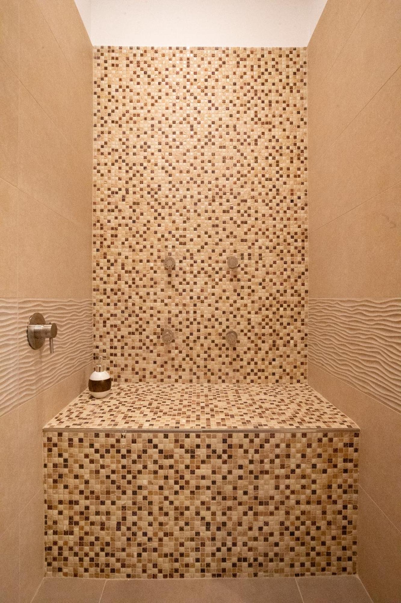 Albergo Cane Dozza Exteriör bild